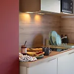 酒店 南特维拉布里特酒店 4*