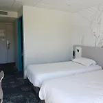 南特维拉布里特酒店 酒店