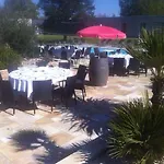 南特维拉布里特酒店 4* 维尼厄德布列塔尼