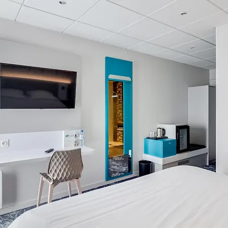 Brit Nantes - L'atlantel 4*