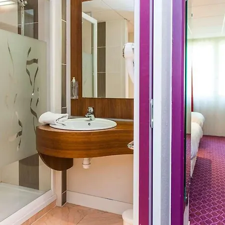 Hotel Brit Nantes - L'atlantel 4*