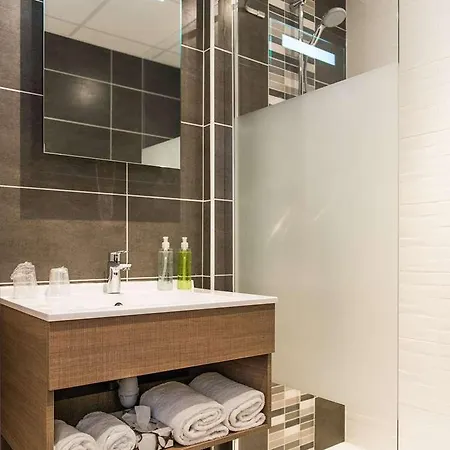 Otel Brit Nantes - L'atlantel Vigneux-de-Bretagne