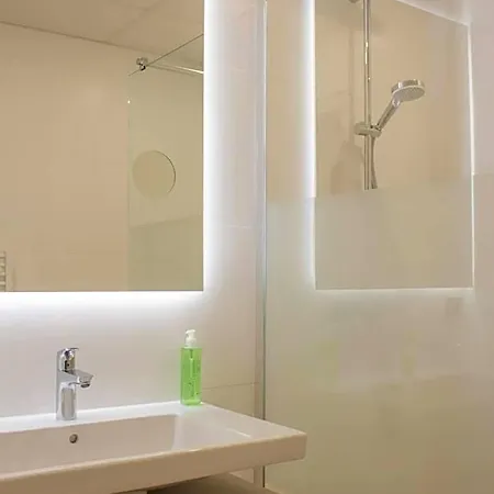 Hotel Brit Nantes - L'atlantel 4*