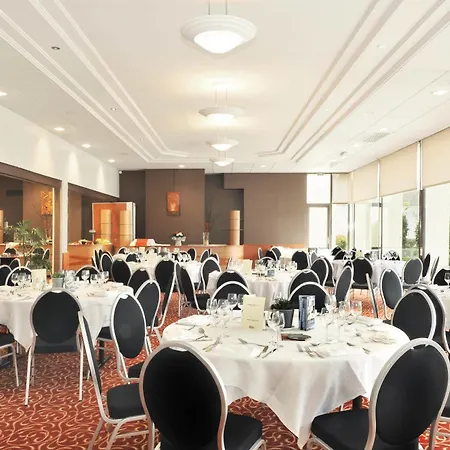 Brit Nantes - L'atlantel 4* Vigneux-de-Bretagne