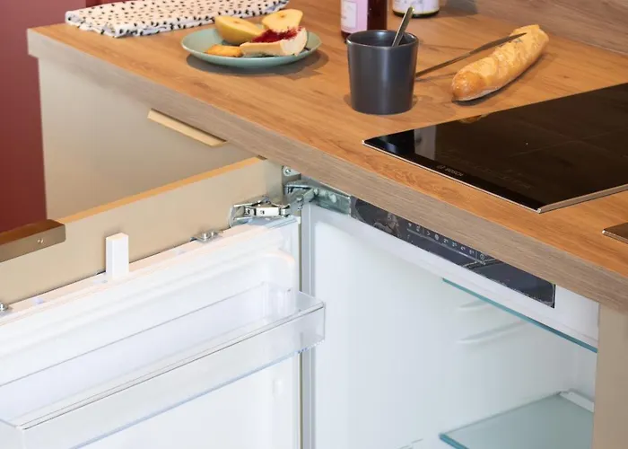 Brit Nantes - L'atlantel Szálloda 4*