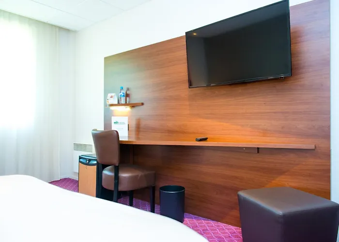 Szálloda Brit Nantes - L'atlantel 4*