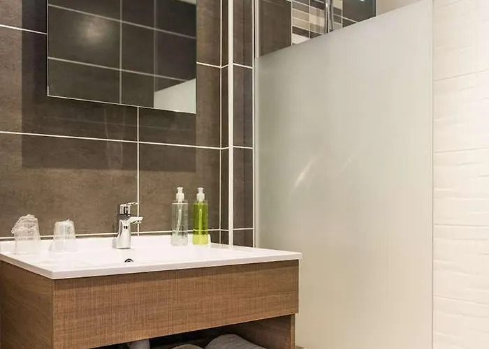 Szálloda Brit Nantes - L'atlantel Vigneux-de-Bretagne