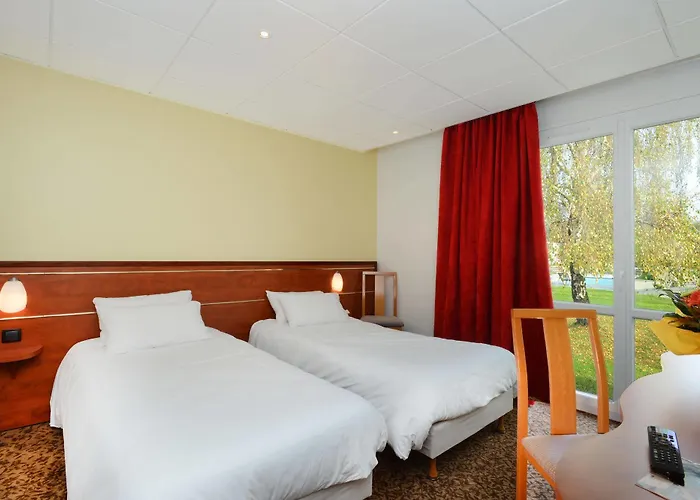 Szálloda Brit Nantes - L'atlantel